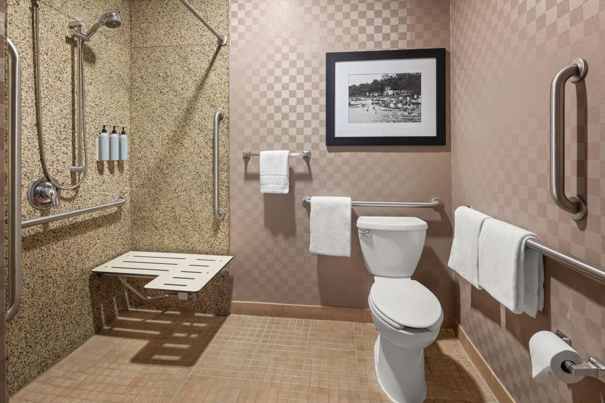 Residence Inn Minneapolis Плимът Екстериор снимка