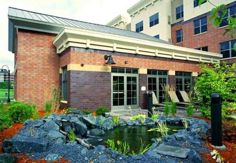 Residence Inn Minneapolis Плимът Екстериор снимка