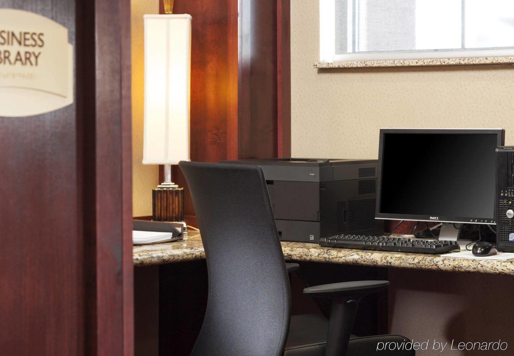Residence Inn Minneapolis Плимът Екстериор снимка