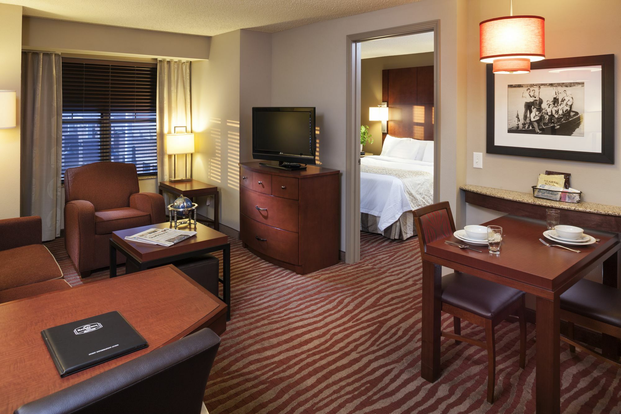Residence Inn Minneapolis Плимът Екстериор снимка
